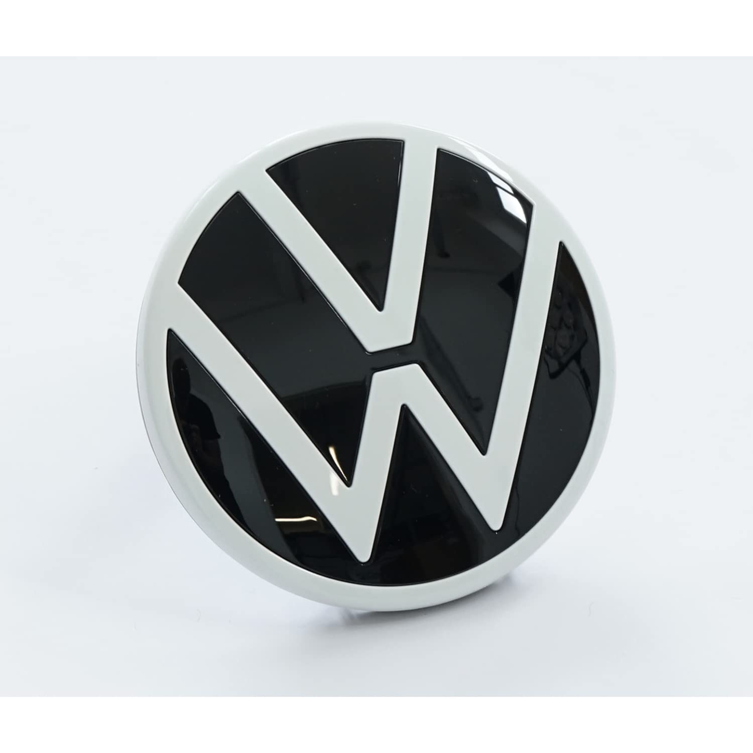 Volkswagen 11A853630AWA Emblem Heckklappe Logo, weiß/schwarz Volkswagen 11A853630AWA Emblem Heckklappe Logo, weiß/schwarz von Volkswagen