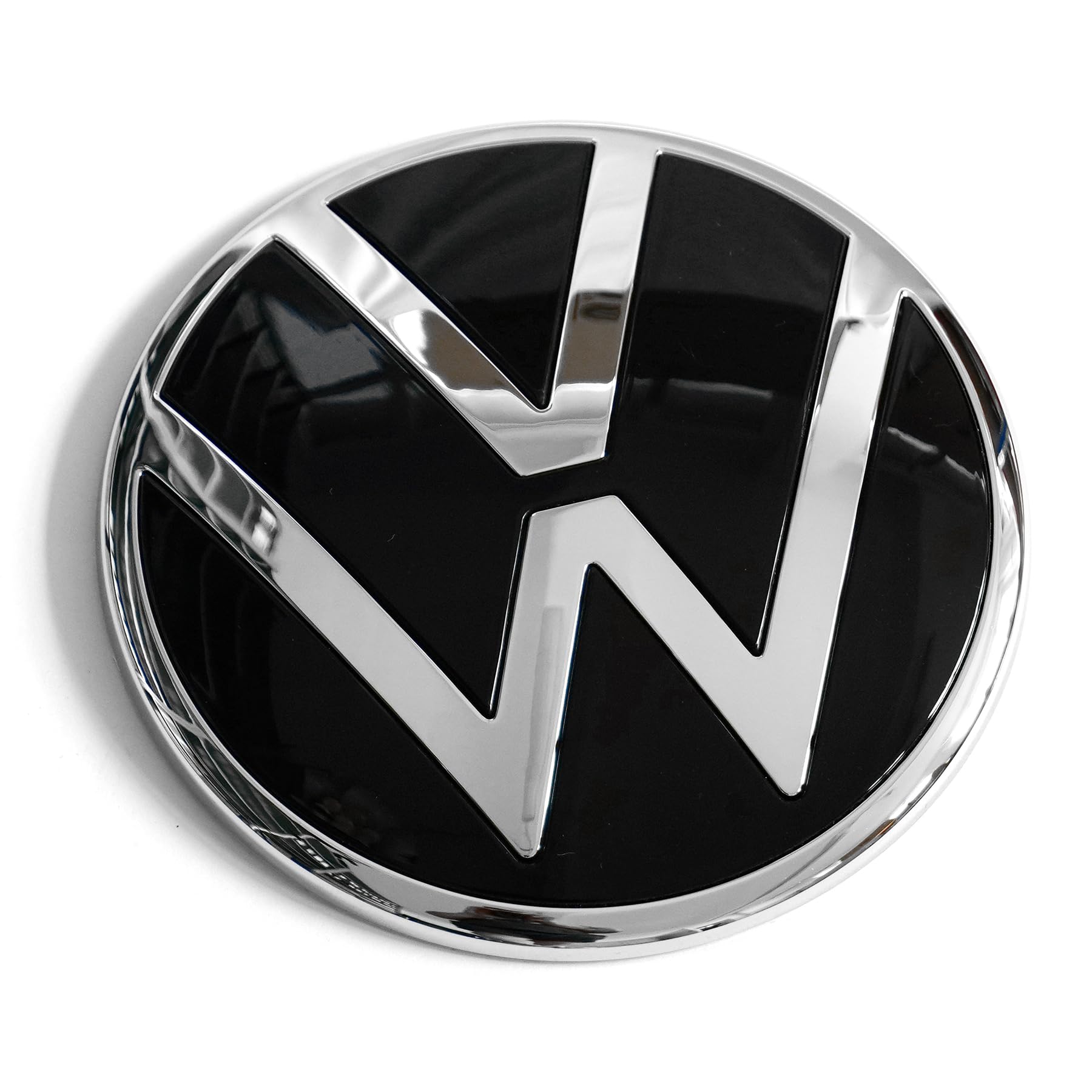 Volkswagen 2K7853630DPJ Emblem Heckklappe Zeichen Logo, schwarz/Chrom Volkswagen 2K7853630DPJ Emblem Heckklappe Zeichen Logo, schwarz/Chrom von Volkswagen