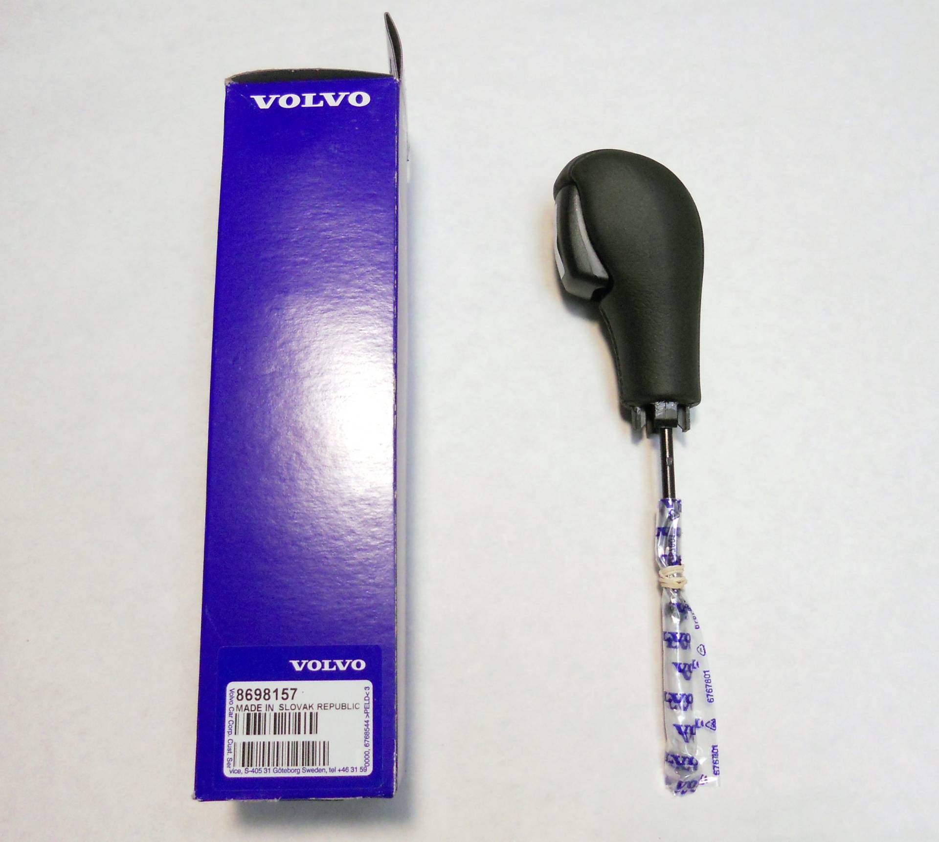 VOLVO S60 V70 XC70 Schaltknauf automatisch OE 8698157 VOLVO S60 V70 XC70 Schaltknauf automatisch OE 8698157 von Volvo