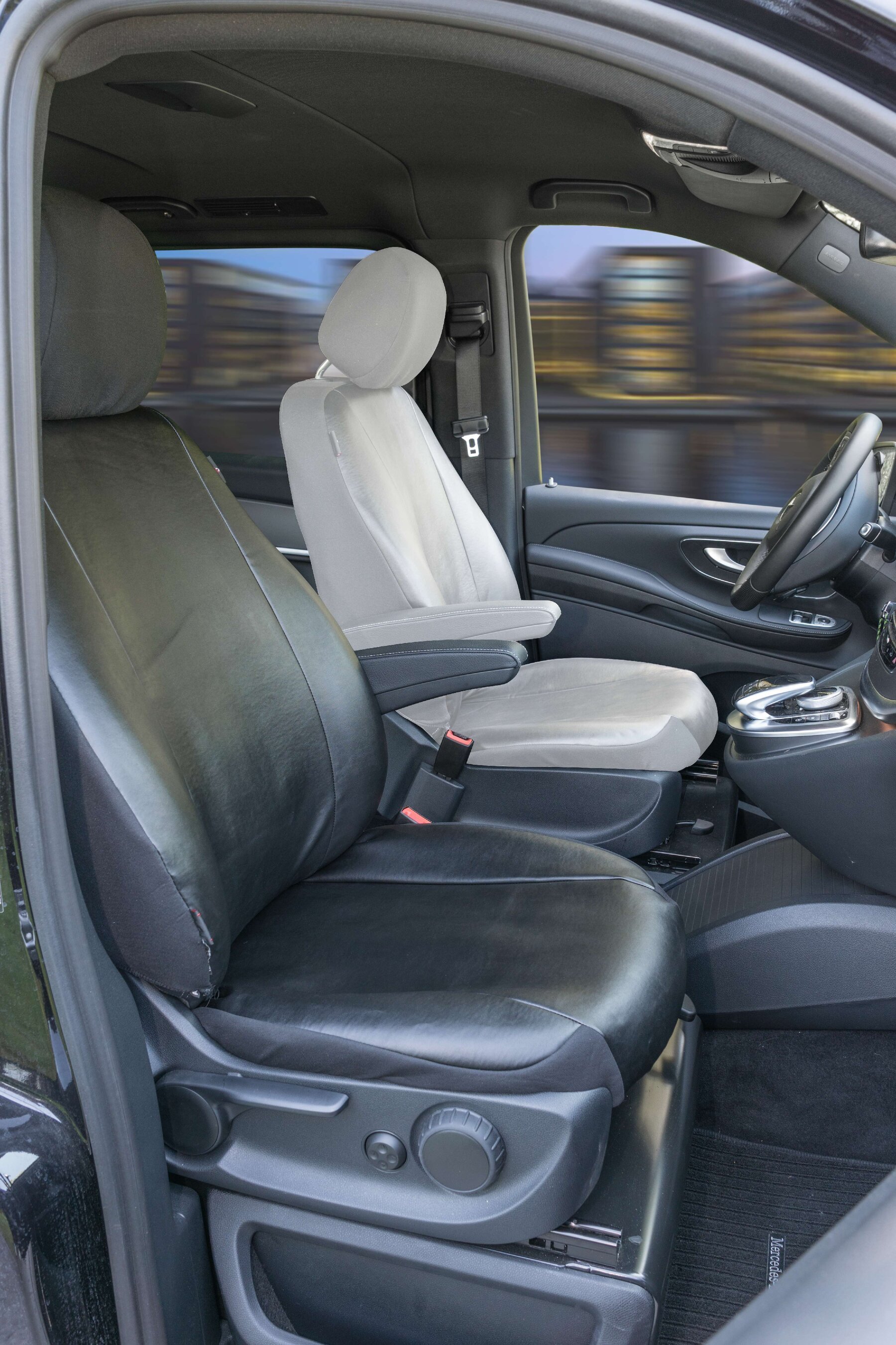 Passform Sitzbezug aus Kunstleder kompatibel mit Mercedes-Benz V-Klasse 447, Einzelsitz Beifahrer Armlehne innen von WALSER
