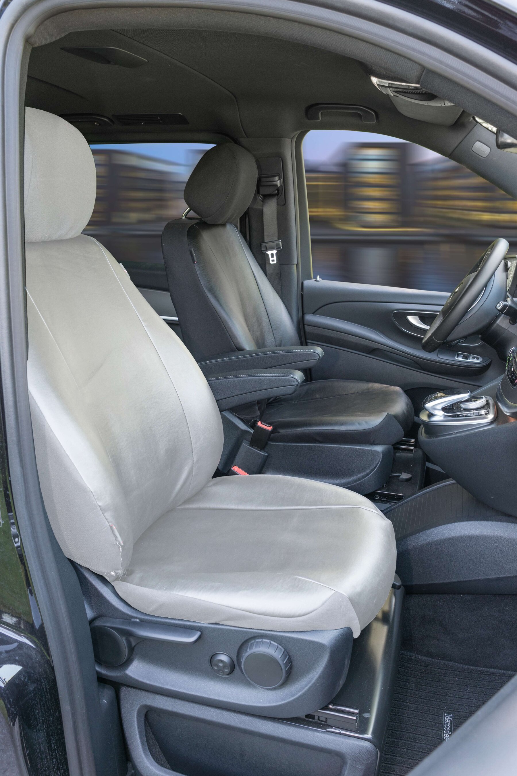 Passform Sitzbezug aus Kunstleder kompatibel mit Mercedes-Benz V-Klasse 447, Einzelsitz Fahrer Armlehne innen von WALSER