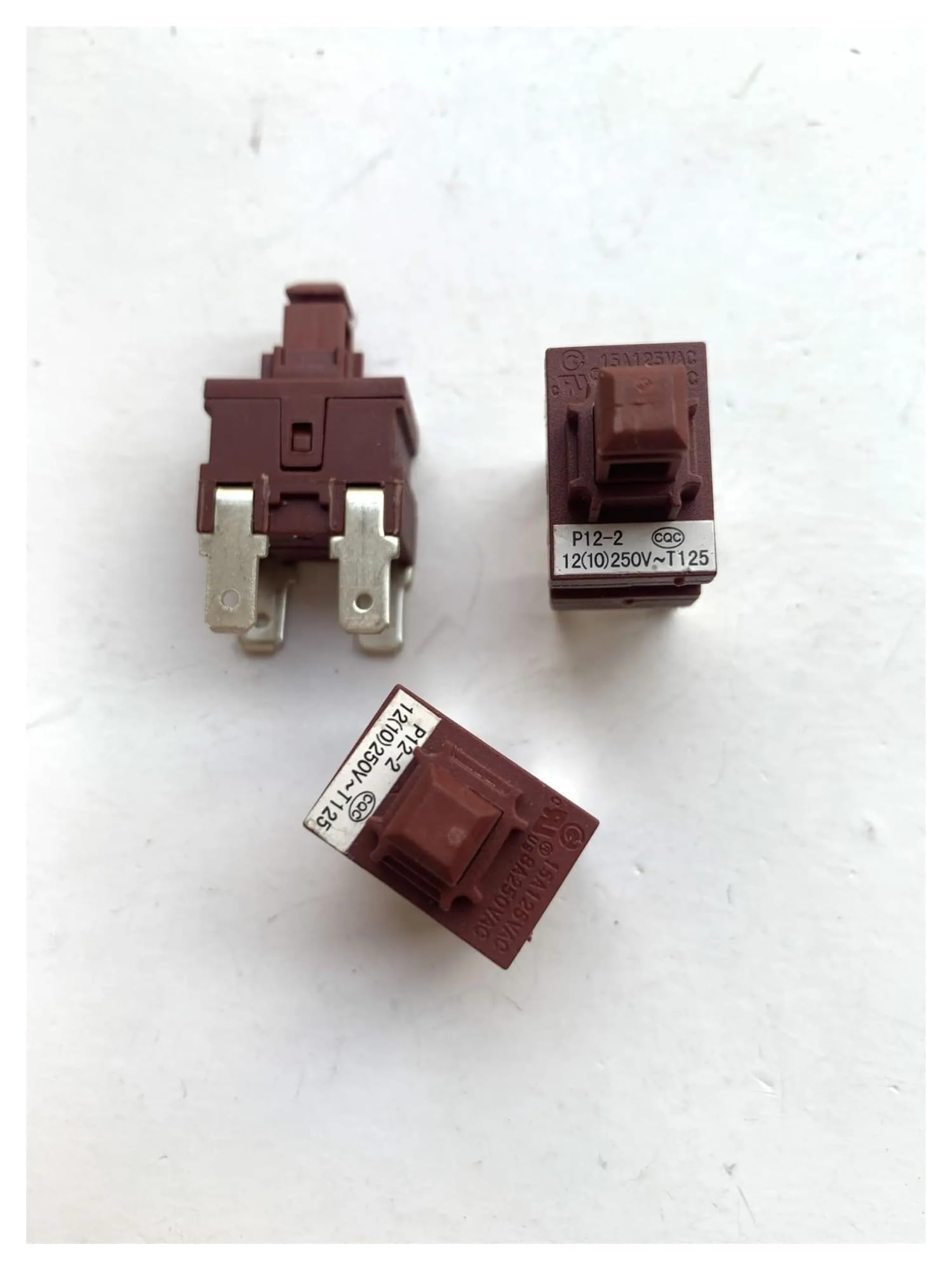 3pcs/Lot P12-2 Self-Locking Push Button Switch 4-pin dual Circuit Switch with Lock 8A 250VAC WERQKJXCZ von WERQKJXCZ
