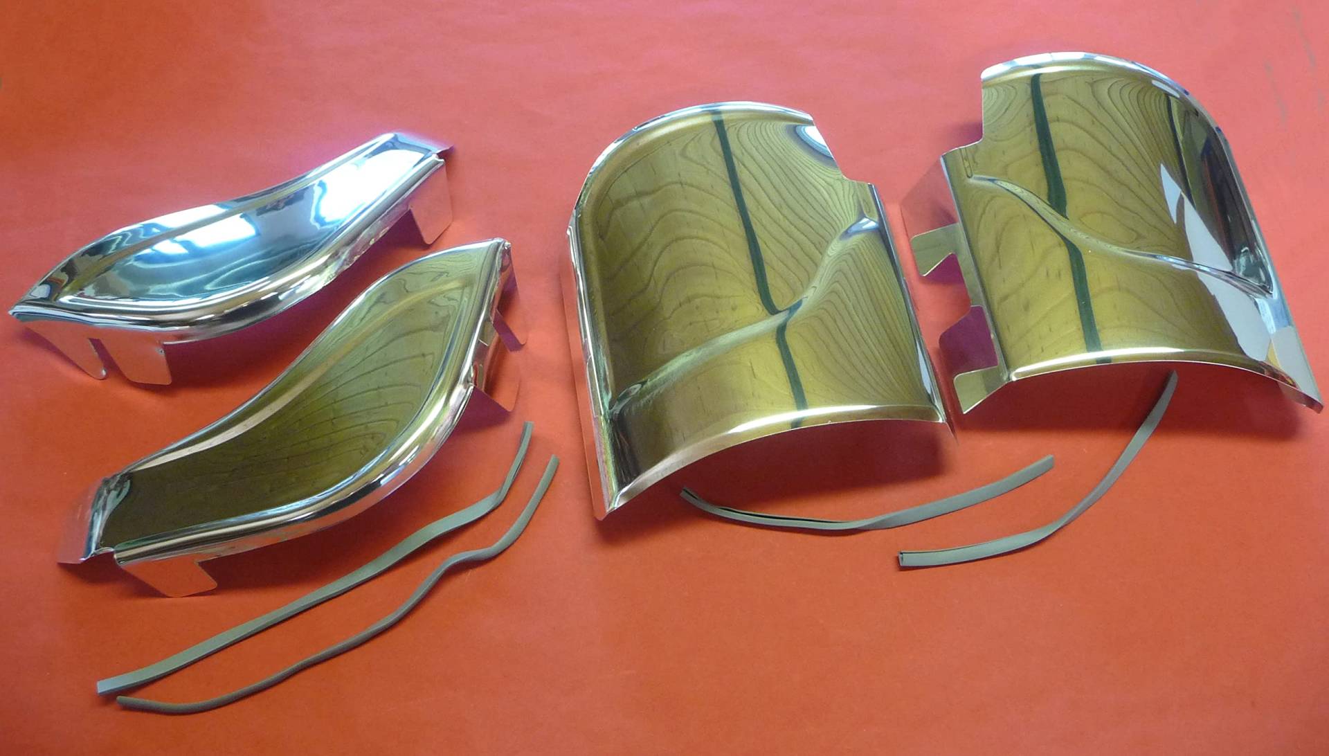 Steinschlagecken vorne + hinten HOCHGLANZ "bis Baujahr 1970" Steinschlagecken vorne + hinten HOCHGLANZ "bis Baujahr 1970" von WIM-DESIGN