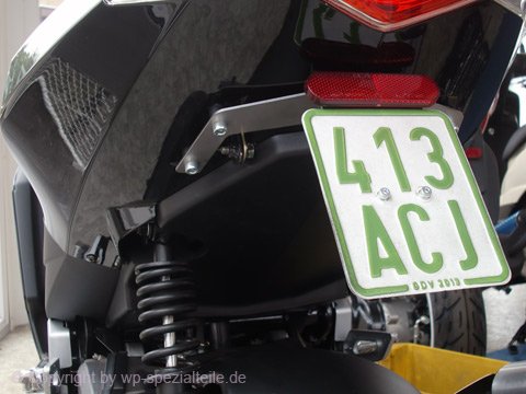 Speedfight 3/4 Tuning Kennzeichenhalter Halterung mittig Speedfight 3/4 Tuning Kennzeichenhalter Halterung mittig von WP-S