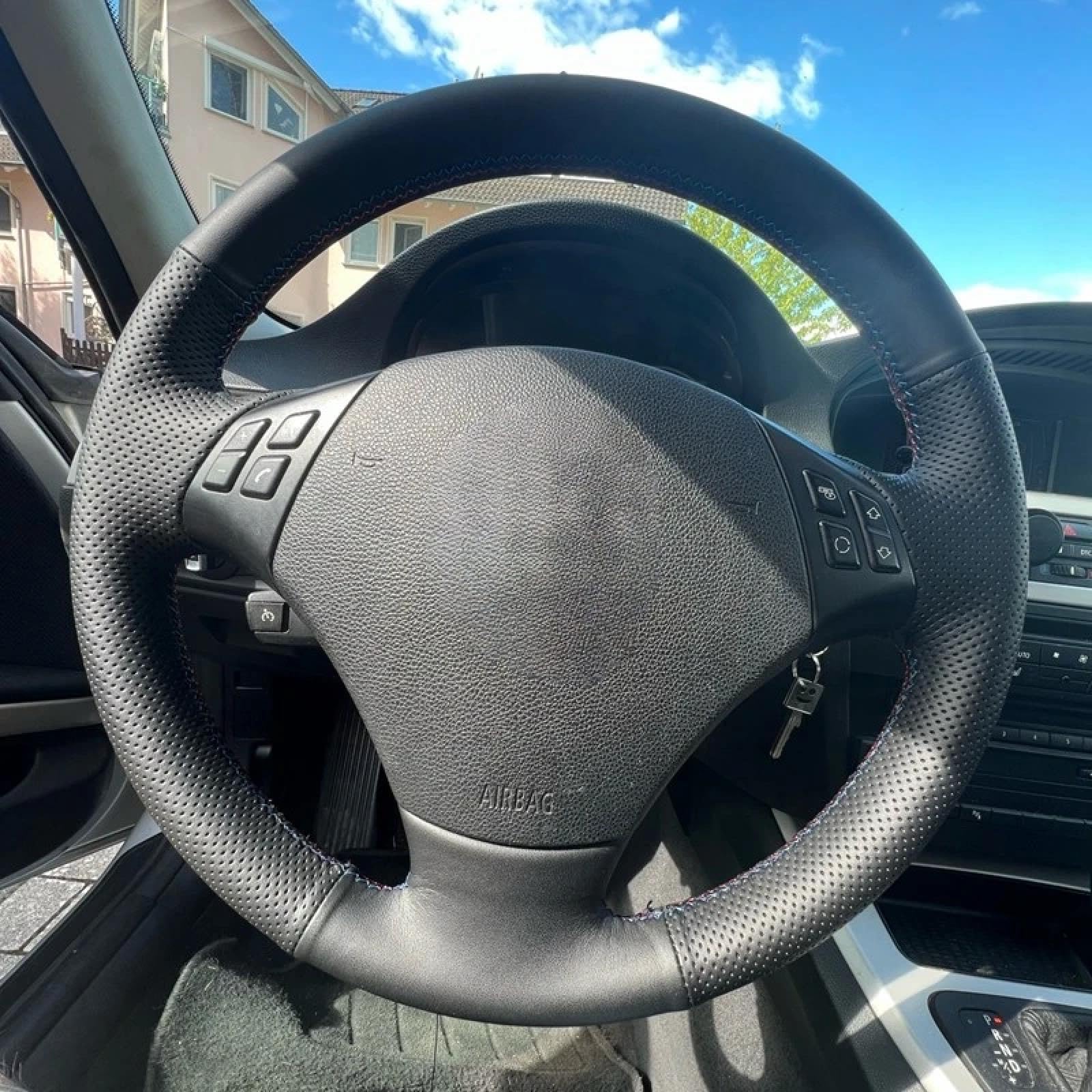 WQKRBMGU Lenkradhülle aus echtem Leder, für BMW E90 E91 320 318i 320i 325i 330i 320d 328xi X1 E84, Schwarz WQKRBMGU Lenkradhülle aus echtem Leder, für BMW E90 E91 320 318i 320i 325i 330i 320d 328xi X1 E84, Schwarz von WQKRBMGU
