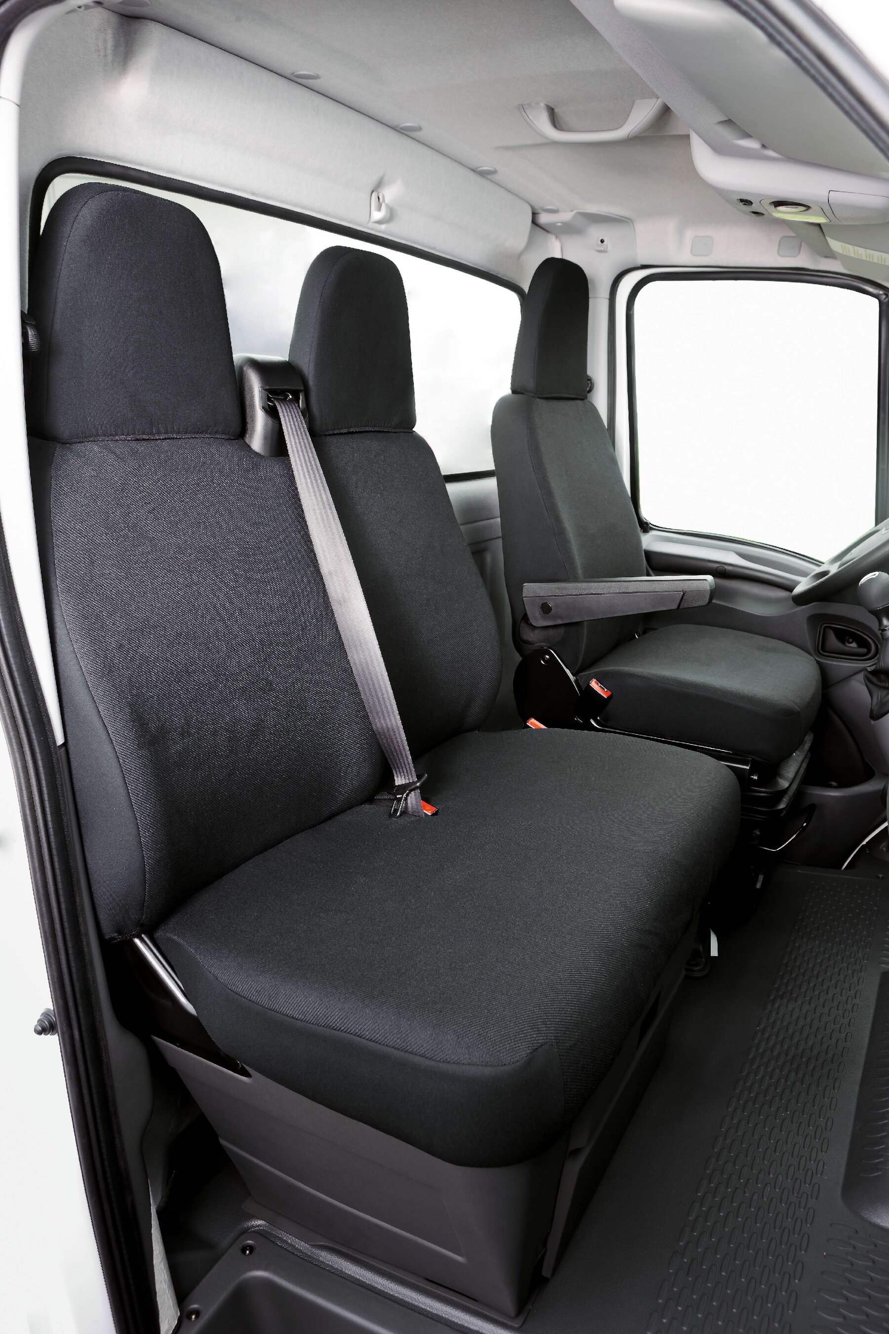 Passform Sitzbezug aus Stoff kompatibel mit Iveco Daily IV, Einzelsitz Armlehne innen & Doppelbank von Walser GmbH