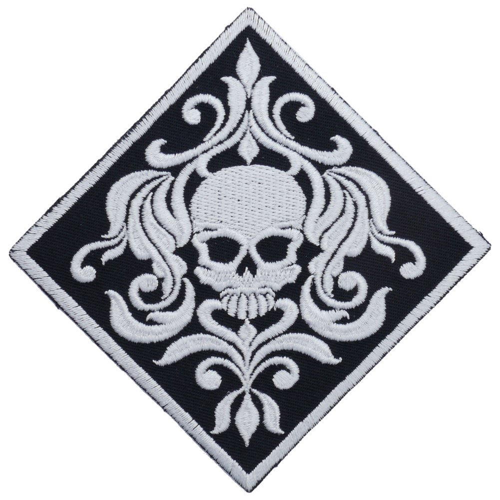 Wolfszeit Aufnäher Goth-Skull mit Tribal - Totenkopf in einem auf der Spitze stehendem Quadrat - so gemessen ca. 11x11cm Wolfszeit Aufnäher Goth-Skull mit Tribal - Totenkopf in einem auf der Spitze stehendem Quadrat - so gemessen ca. 11x11cm von Wolfszeit