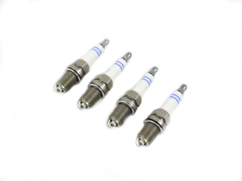 4 Zündkerzen FR7DC+ im Set Gewindemaß: M 14 x 1.25 mm Gewindelänge: 19 mm Schlüsselweite: 16 Referenznummer 0 242 235 666 von X-Parts