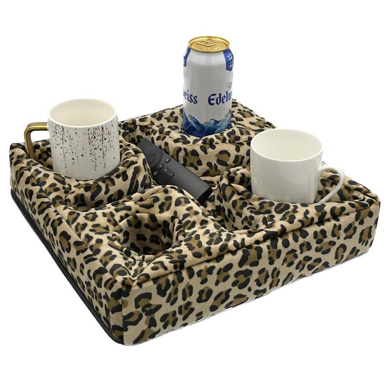 Couch und Bett Getränkehalter Kissen, Sofa Erfrischungstablett für Getränke/Fernbedienung/Snacks Halter (Leopard) von Xchouxer