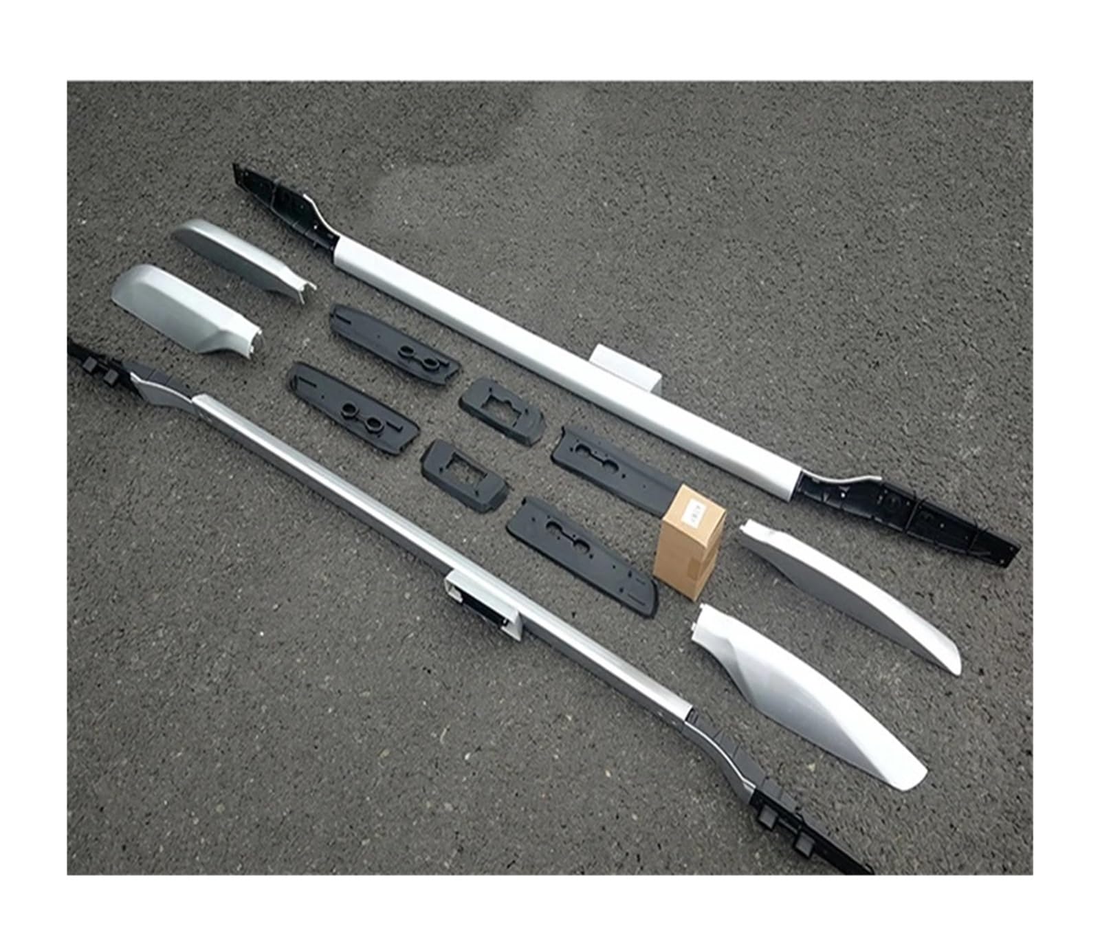 Dachträger Für Land Für Cruiser Für Prado LC150 2010-2022 Schienenstange Gepäckträgerstangen Obere Querstangenträger Schienenwagendachträger Dachgepäckträger(Silber) von Xwthsch