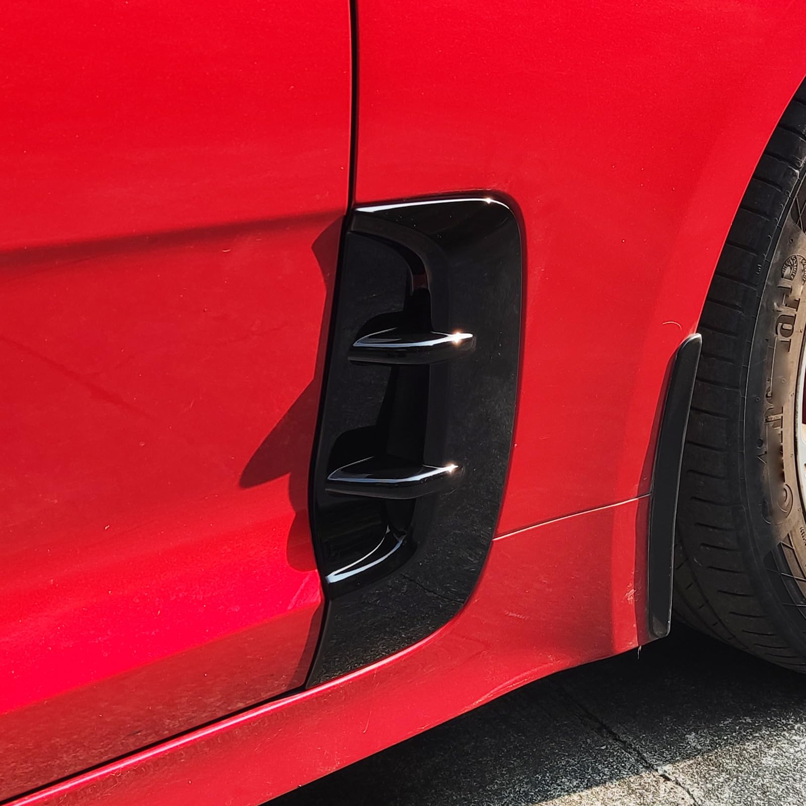 YOUTOOCAR Glänzende Schwarze Kotflügel-Seitenschlitzabdeckung, kompatibel mit KIA Stinger Zubehör YOUTOOCAR Glänzende Schwarze Kotflügel-Seitenschlitzabdeckung, kompatibel mit KIA Stinger Zubehör von YOUTOOCAR