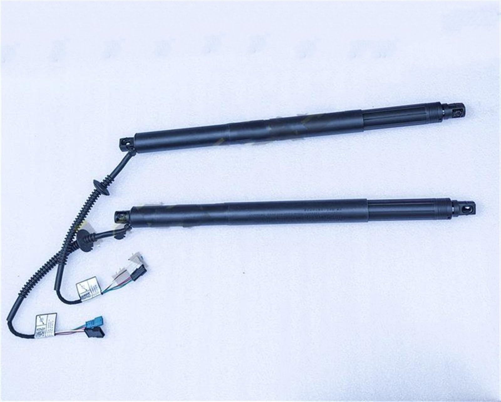 YPLVWSOYQ Gasdruckfedern Gasdämpfer Kompatibel Mit X6 F16 2016 2017 Links 51247434043 Rechts 51247434044 Autoteile Auto Hinten Elektrische Heckklappe Strebe Lift Unterstützung Schock(Pair) von YPLVWSOYQ