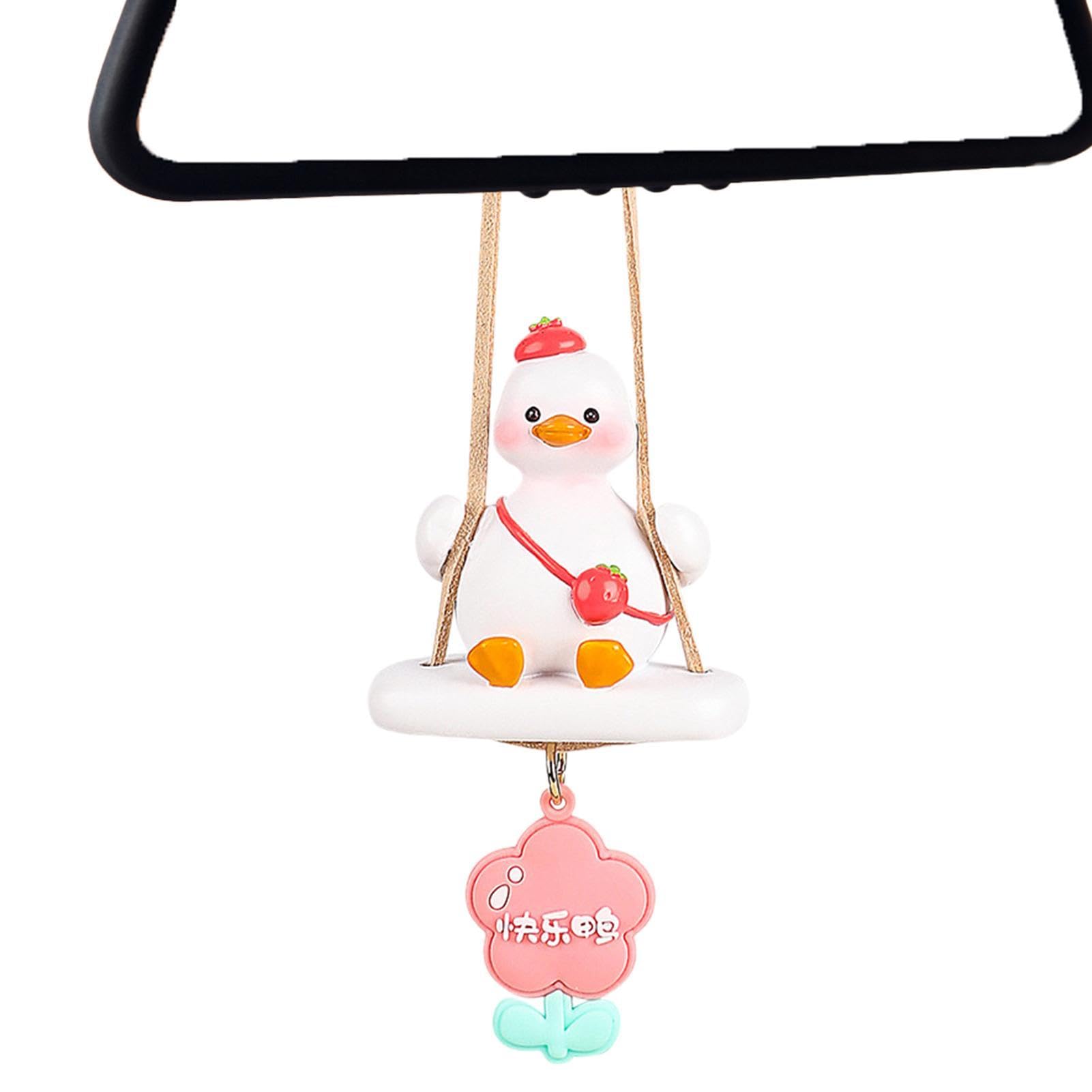 Ente Swing Auto Anhänger, Ente Swing Auto Ornament | Harz Swing Ente Pendel Auto Rückspiegel Dekor - Auto-Rückspiegel Duftzubehör Duft Supersüße Swing Ente Auto Dekoration Zubehör Ente Swing Auto Anhänger, Ente Swing Auto Ornament | Harz Swing Ente Pendel Auto Rückspiegel Dekor - Auto-Rückspiegel Duftzubehör Duft Supersüße Swing Ente Auto Dekoration Zubehör von Ynnhik