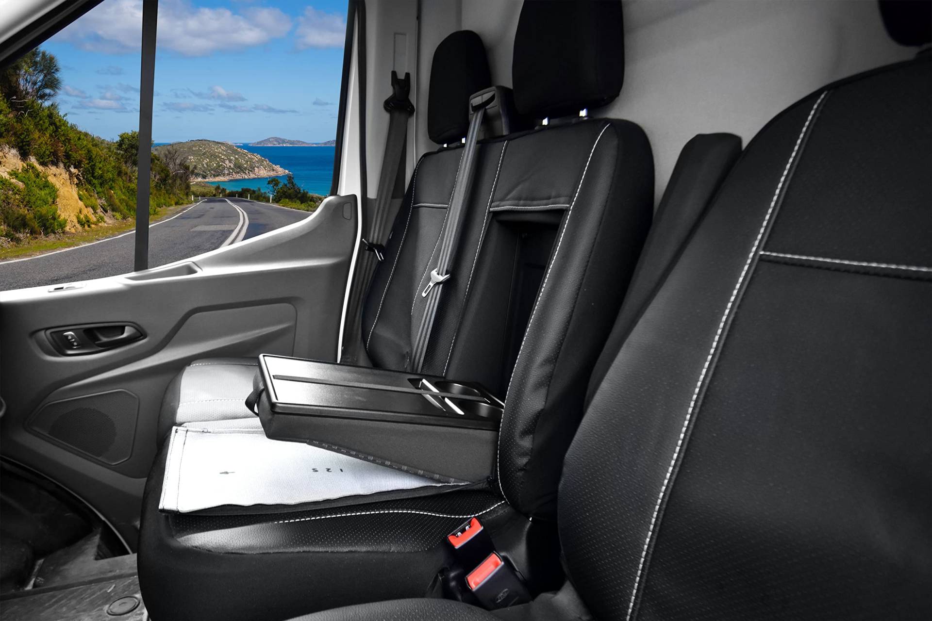 Sitzbezüge perforierte Kunstleder Passgenaue geeignet für Ford Transit ab 2014 / -20 3-Sitzer von Z4L