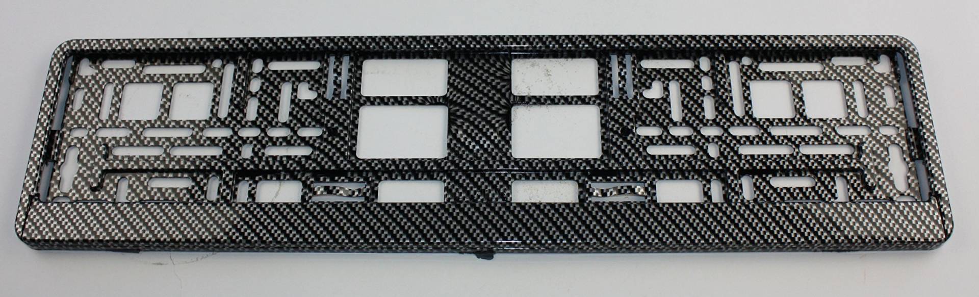 ZentimeX Z788674 Kennzeichenhalter Kennzeichenhalterung 3D schwarz/Silber glänzend Carbon Optik für DE-Standard Kennzeichen 1 Stück ZentimeX Z788674 Kennzeichenhalter Kennzeichenhalterung 3D schwarz/Silber glänzend Carbon Optik für DE-Standard Kennzeichen 1 Stück von ZentimeX