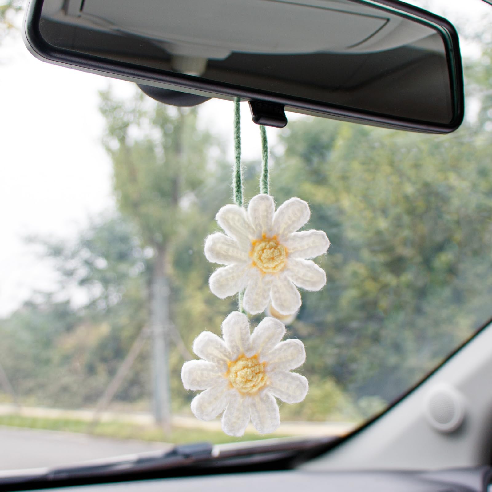 Häkeln Gänseblümchen Auto Anhänger ,rückspiegel anhänger,niedlicher rückspiegel-dekor,Handgestrickter Gänseblümchen-Anhänger,deko auto innenraum,für Autospiegel Türen Zuhause Büro für Frauen(Weiß) Häkeln Gänseblümchen Auto Anhänger ,rückspiegel anhänger,niedlicher rückspiegel-dekor,Handgestrickter Gänseblümchen-Anhänger,deko auto innenraum,für Autospiegel Türen Zuhause Büro für Frauen(Weiß) von ZephyrHome