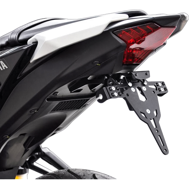 Zieger Kennzeichenhalter Pro Schweiz für MT-03/YZF R3 16-19/15-18 Zieger Kennzeichenhalter Pro Schweiz für MT-03/YZF R3 16-19/15-18 von Zieger