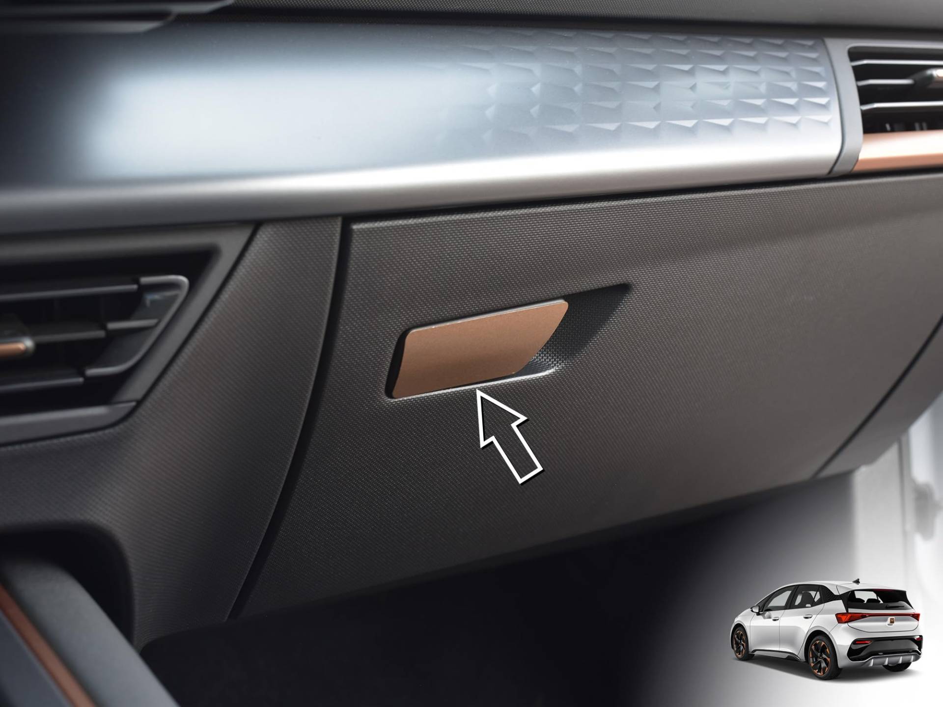 Abdeckung aus Stahl für Cupra.Born | Farbe COPPER Stil - Dekoration des Handschuhgriffs | 1 Stück Edelstahl E-Boost Impulse VZ Edition Advantage Dynamic Born Zubehör Tuning Abdeckung aus Stahl für Cupra.Born | Farbe COPPER Stil - Dekoration des Handschuhgriffs | 1 Stück Edelstahl E-Boost Impulse VZ Edition Advantage Dynamic Born Zubehör Tuning von autoCOVR