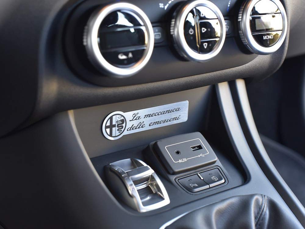 Interieur Stahlabdeckung für Alfa_Romeo GIULIETTA - 1 Stück Platte Emblem Edelstahl Dekor Interieur Stahlabdeckung für Alfa_Romeo GIULIETTA - 1 Stück Platte Emblem Edelstahl Dekor von autoCOVR