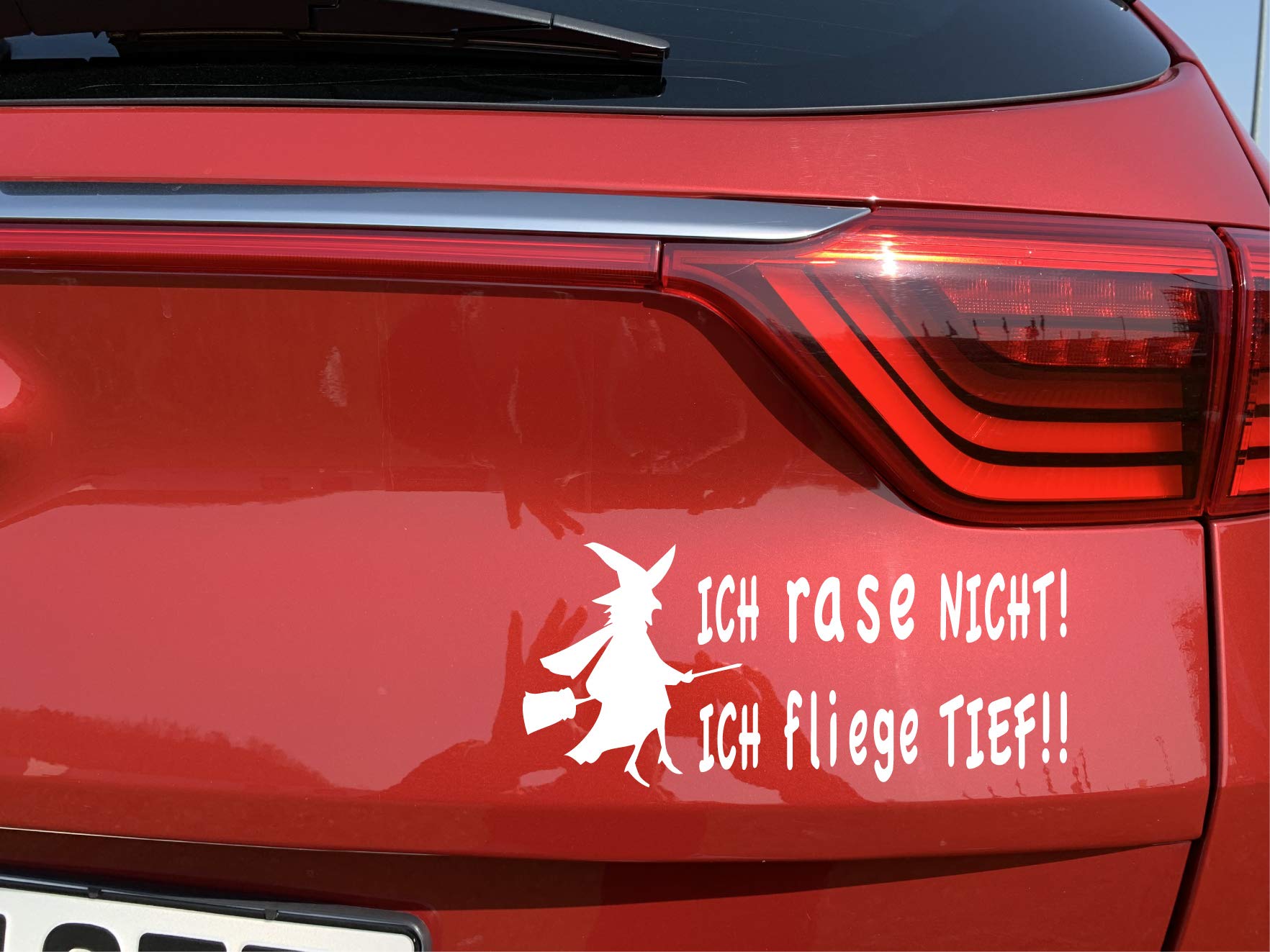 cartattoo4you® AK-00445 | Hexe - ICH RASE Nicht ICH Fliege TIEF | 20 x 10 cm Autoaufkleber Aufkleber Farbe weiß, glänzend, Premium - Qualität Waschstrassenfest cartattoo4you® AK-00445 | Hexe - ICH RASE Nicht ICH Fliege TIEF | 20 x 10 cm Autoaufkleber Aufkleber Farbe weiß, glänzend, Premium - Qualität Waschstrassenfest von cartattoo4you