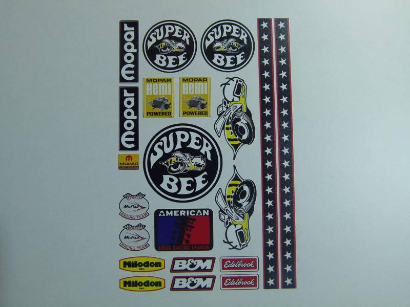cut-it folientechnik & design RC005 / Aufkleber Set Modellbau 30x19cm Super Bee Hemi V8 USA Car Muscle Tuning 1:18 Auto RC von cut-it folientechnik & design