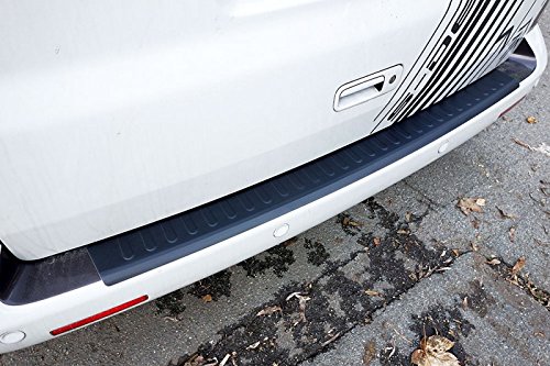 Fahrzeugspezifischer Ladekantenschutz mit Abkantung Metall Schwarz mit Klebeband von goingfast