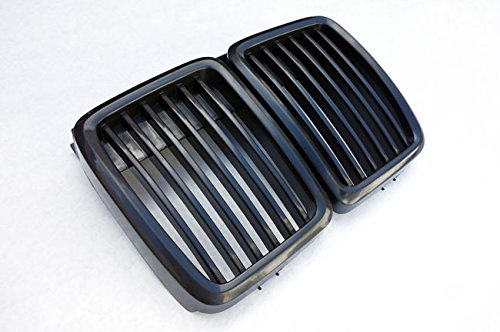 Kühler- Sport- Front- Rippen- Grill Schwarz Matt Eintragungsfrei Set Kühler- Sport- Front- Rippen- Grill Schwarz Matt Eintragungsfrei Set von goingfast