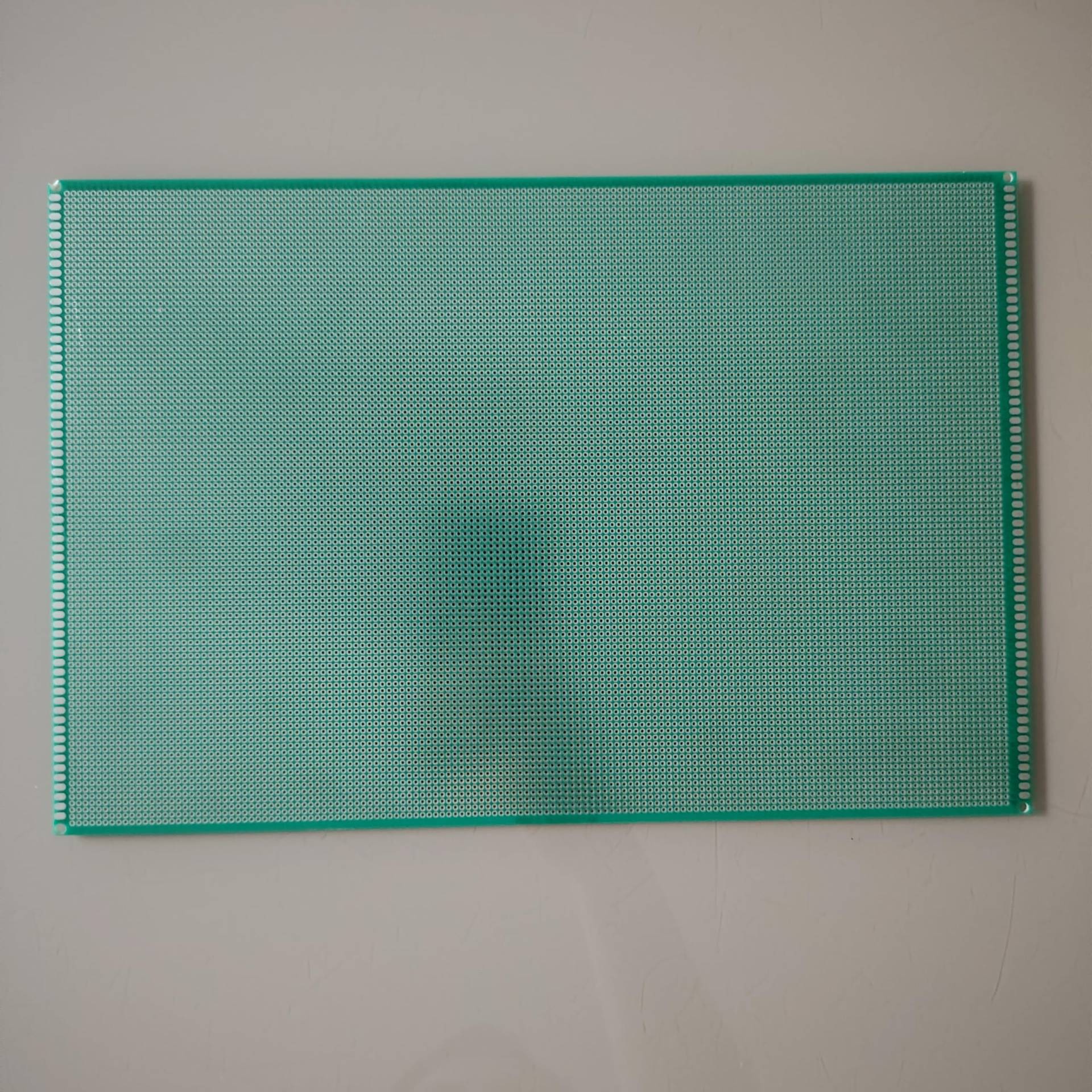 1Stk 20x30cm Pitch 2.0mm 2mm Lochabstand einseitig single Sided Fibreglass Lochraster Punktraster raster FR4 Prototype Paper PCB Platine Leiterplatte Experiment Matrix Circuit Board 1Stk 20x30cm Pitch 2.0mm 2mm Lochabstand einseitig single Sided Fibreglass Lochraster Punktraster raster FR4 Prototype Paper PCB Platine Leiterplatte Experiment Matrix Circuit Board von jingtongda