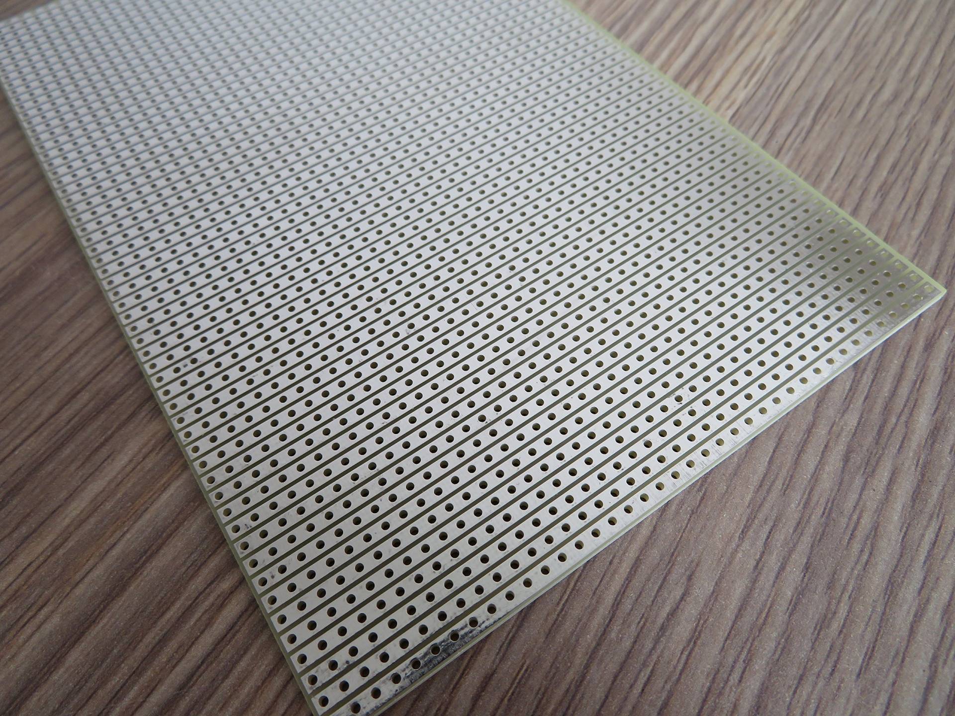 2Stk 100X150mm 10x15cm Streifenraster Veroboard Stripboard Fibreglass FR4 Prototype Paper PCB Platine Leiterplatte Experiment Matrix Circuit Board 2Stk 100X150mm 10x15cm Streifenraster Veroboard Stripboard Fibreglass FR4 Prototype Paper PCB Platine Leiterplatte Experiment Matrix Circuit Board von jingtongda
