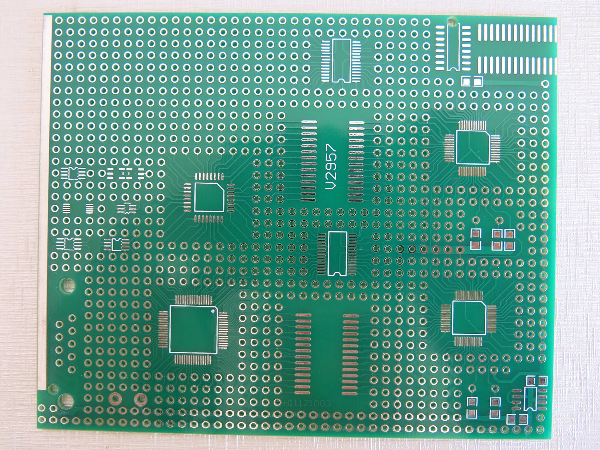 2stk 9x11cm FR4 Fibreglass Adapterplatine Streifenraster Lochraster Prototype Paper PCB Platine Leiterplatte Universal SMD DIP SOT LQFP SOP Matrix Circuit Board 2stk 9x11cm FR4 Fibreglass Adapterplatine Streifenraster Lochraster Prototype Paper PCB Platine Leiterplatte Universal SMD DIP SOT LQFP SOP Matrix Circuit Board von jingtongda