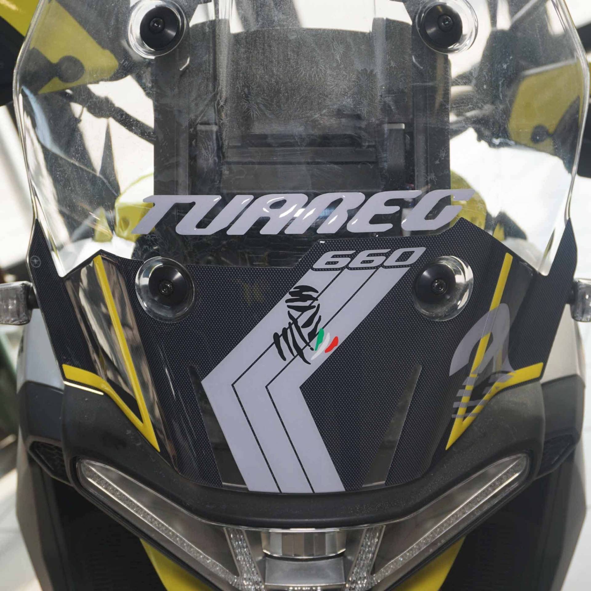 labelbike - 3D Gel Harz Aufkleber Wind Schutz Scheibenschutz kompatibel mit Aprilia Tuareg 660 2022-2025 Farbe: Gelb labelbike - 3D Gel Harz Aufkleber Wind Schutz Scheibenschutz kompatibel mit Aprilia Tuareg 660 2022-2025 Farbe: Gelb von LABELBIKE