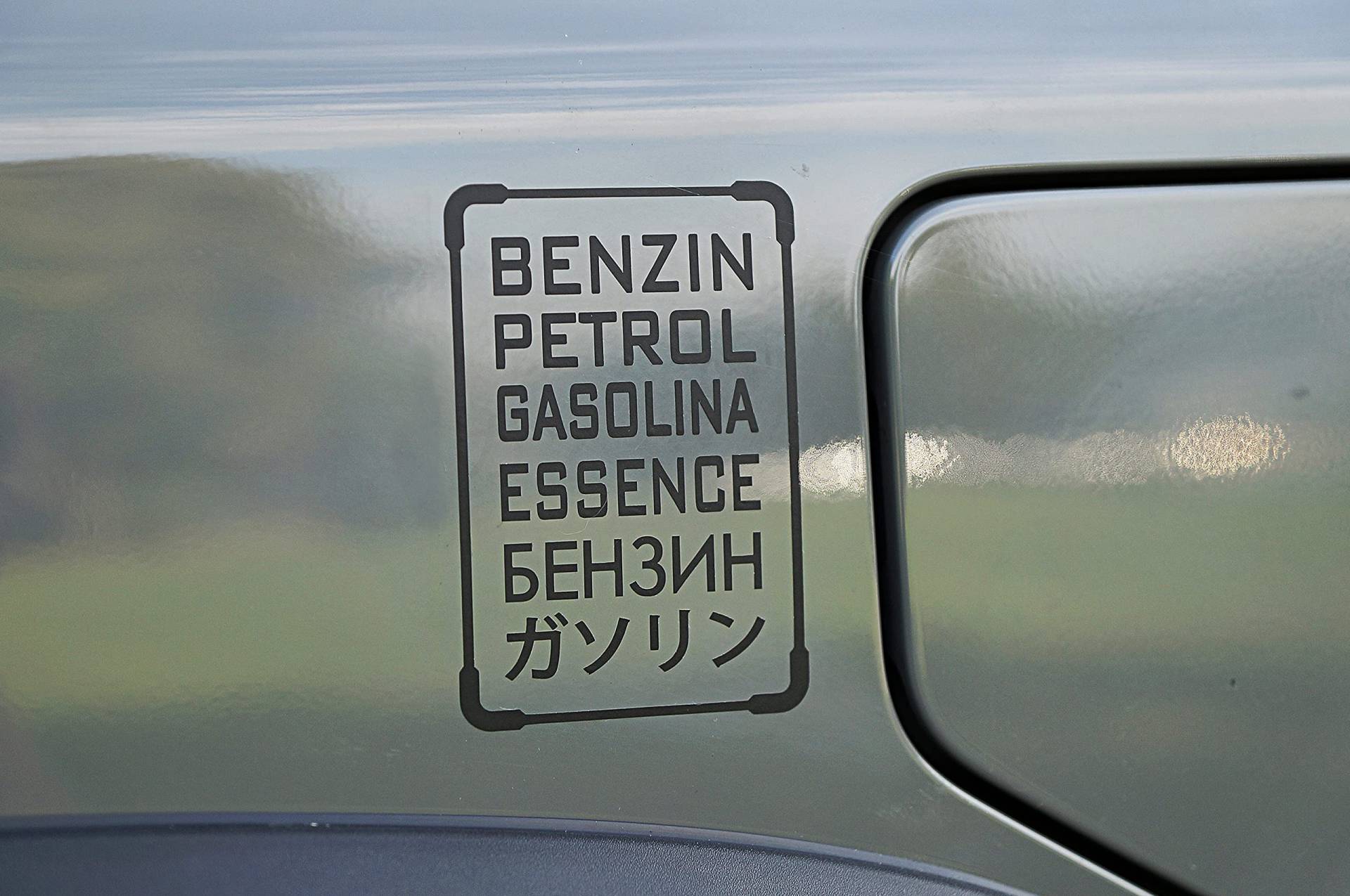 melivince Adventure Benzin Aufkleber Petrol 4x4 Offroad Sticker Tank passend für Jimny Patrol G Jeep Overland von melivince