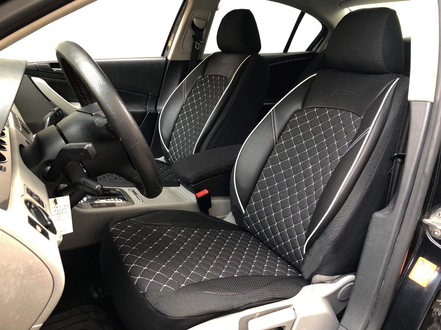 Sitzbezüge k-maniac kompatibel mit Audi A1 8X Sportback Universal schwarz-Weiss Autositzbezüge Set Vordersitze Autozubehör Innenraum V1305314 Sitzschoner Sitzbezüge k-maniac kompatibel mit Audi A1 8X Sportback Universal schwarz-Weiss Autositzbezüge Set Vordersitze Autozubehör Innenraum V1305314 Sitzschoner von seatcovers by k-maniac
