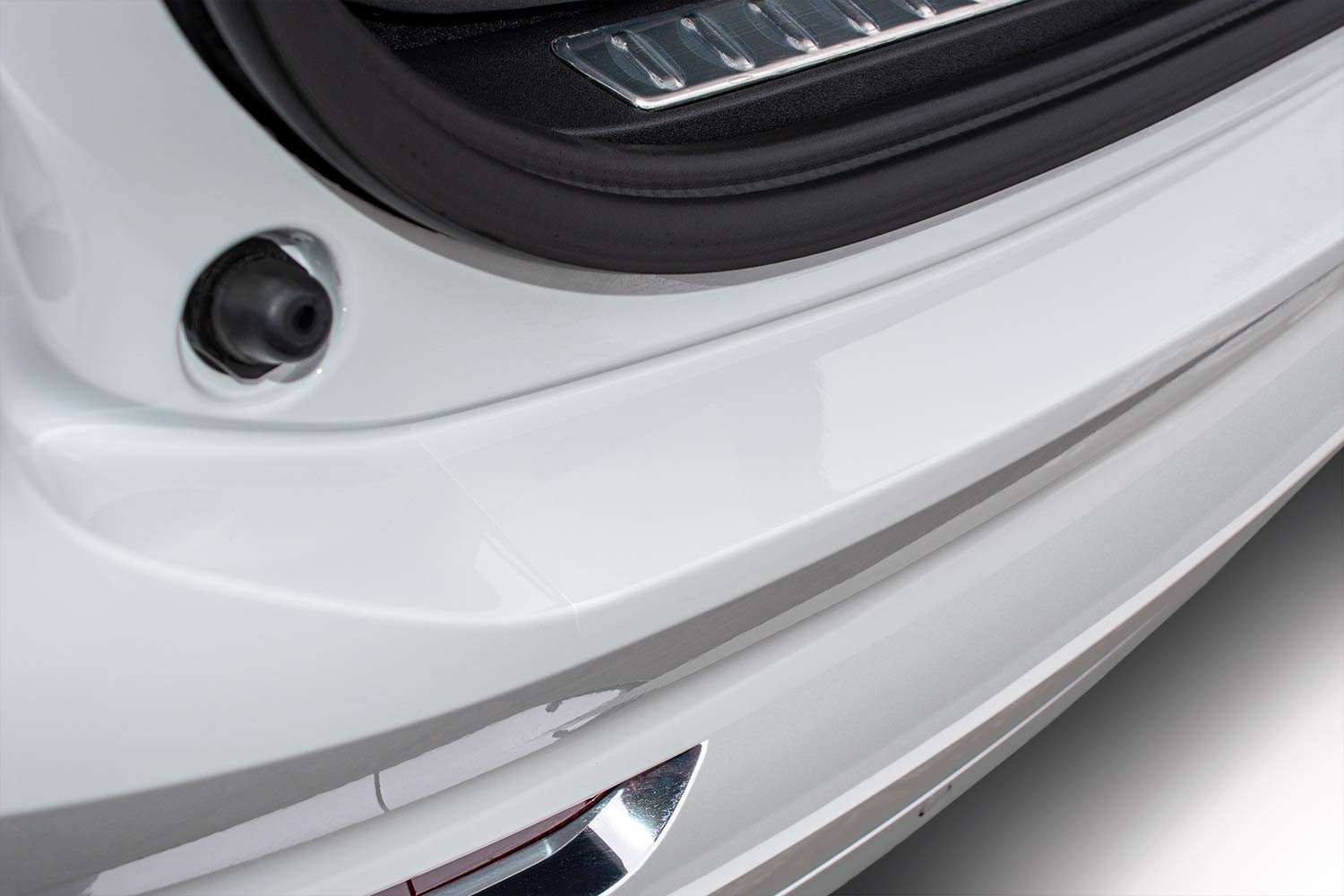 teileplus24 OL172 Ladekantenschutz Folie kompatibel mit Hyundai i30 Kombi 2021- Profi-Rakel, Farbe:Transparent von teileplus24