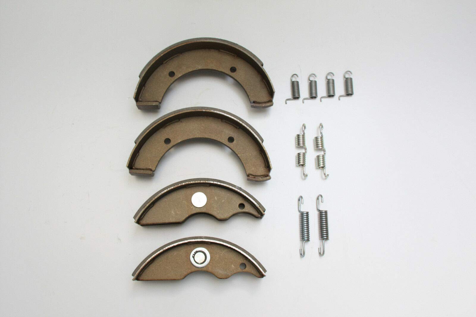 trailer parts4u 1 Satz Bremsbacken 300x80 RM f. Rinner + Federnsatz komplett 1 Achssatz komplett trailer parts4u 1 Satz Bremsbacken 300x80 RM f. Rinner + Federnsatz komplett 1 Achssatz komplett von trailer parts4u