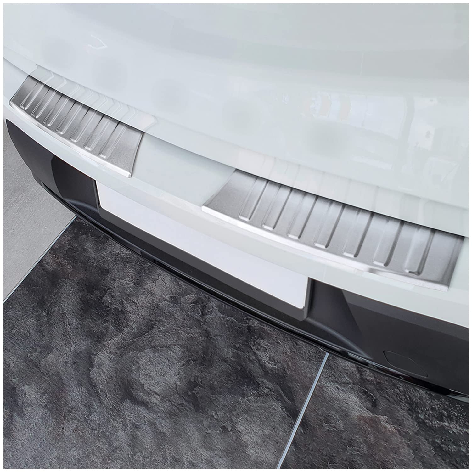 tuning-art BL1021 Ladekantenschutz mit Abkantung passend für Opel Mokka B 2021-, Farbe:Silber tuning-art BL1021 Ladekantenschutz mit Abkantung passend für Opel Mokka B 2021-, Farbe:Silber von tuning-art