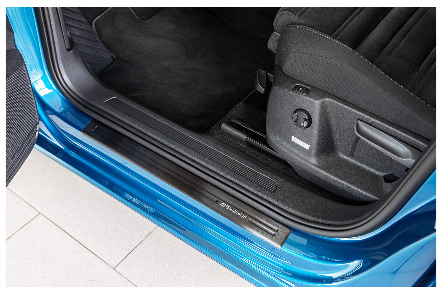 tuning-art EX126 Edelstahl Einstiegsleisten Set passend für VW Touran 2 5T 2015-, Farbe:Anthrazit tuning-art EX126 Edelstahl Einstiegsleisten Set passend für VW Touran 2 5T 2015-, Farbe:Anthrazit von tuning-art