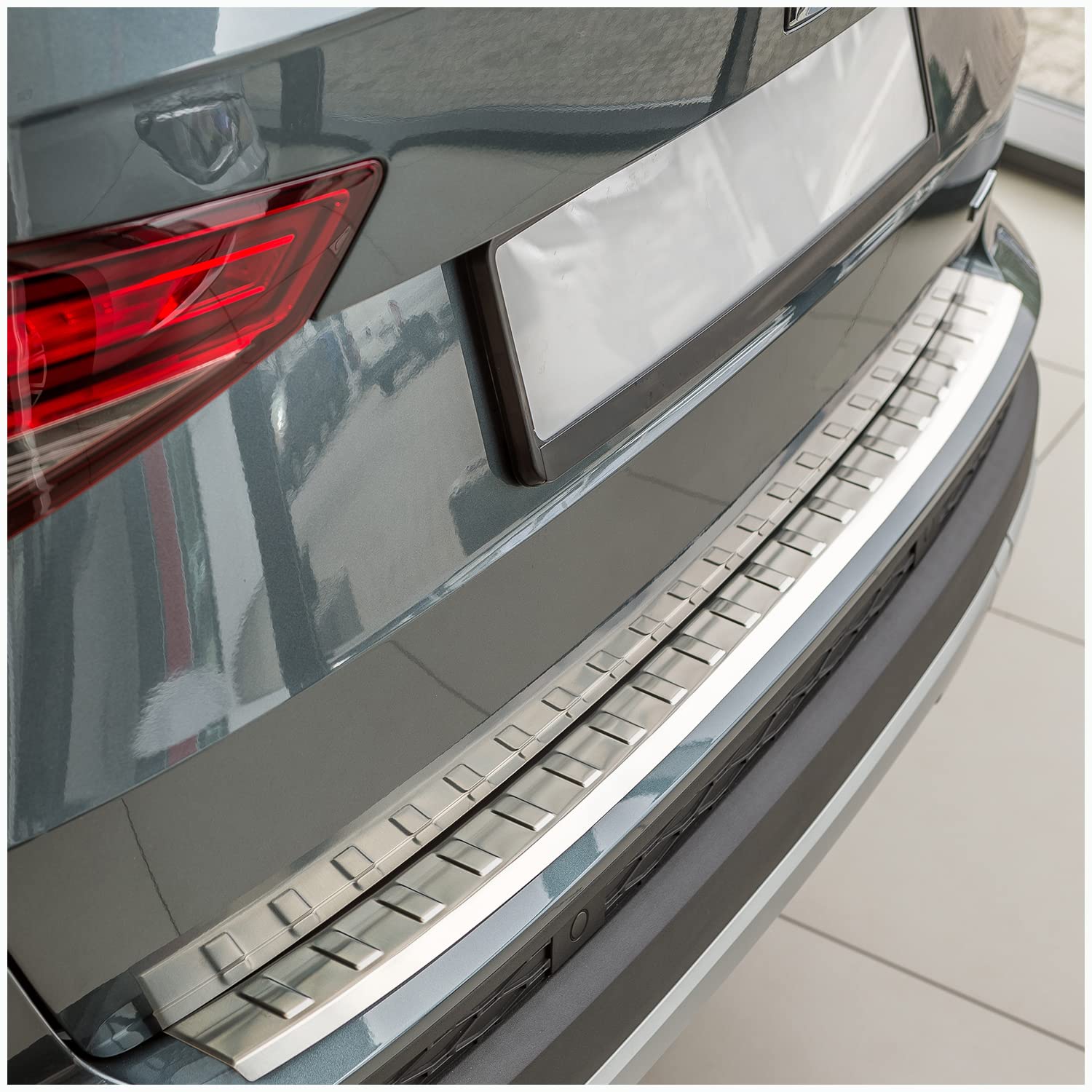 tuning-art L224 Edelstahl Ladekantenschutz passend für Seat Ateca 5FP Cupra Ateca 2016- tuning-art L224 Edelstahl Ladekantenschutz passend für Seat Ateca 5FP Cupra Ateca 2016- von tuning-art