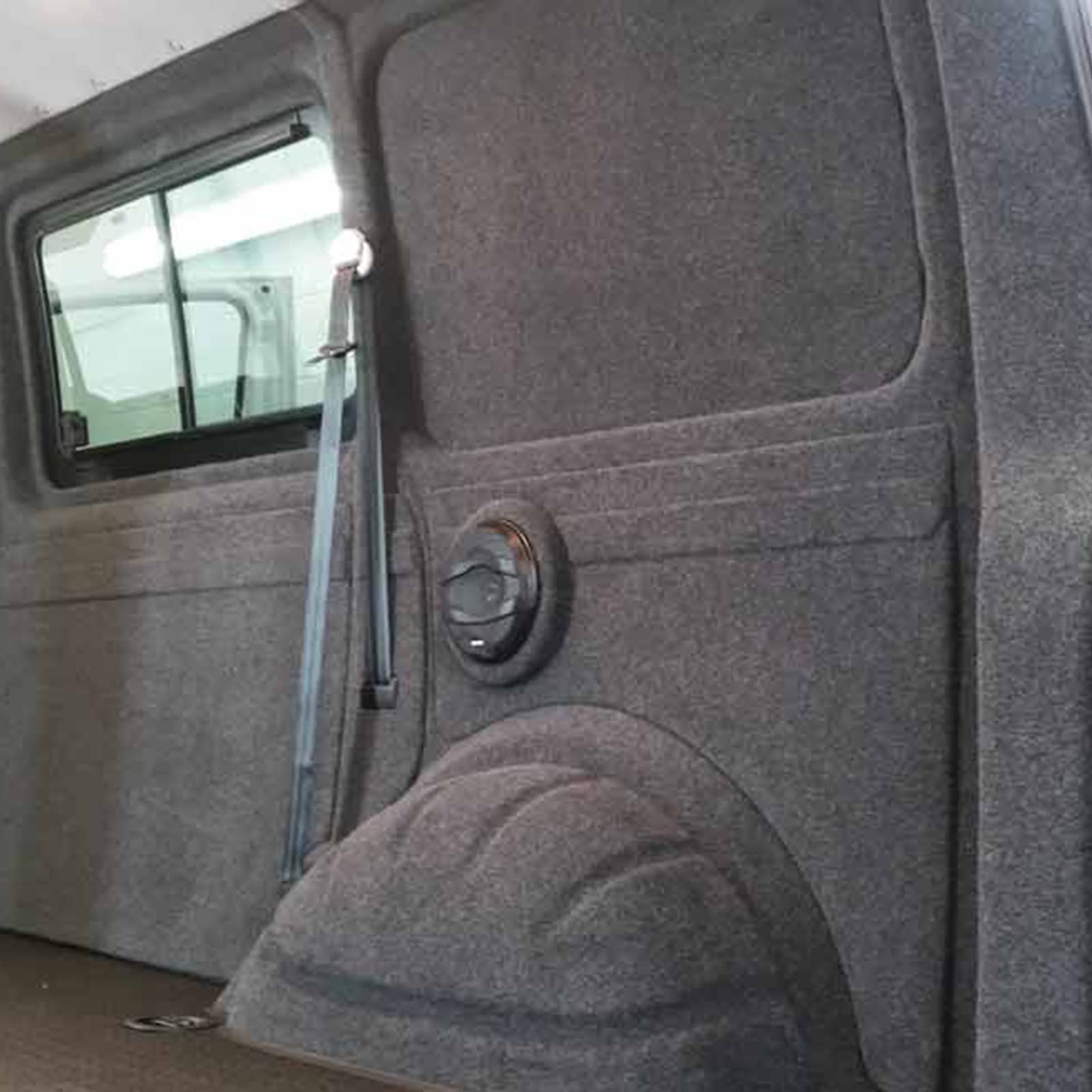 wamovo Innenverkleidung Filz Anthrazit Ausbau universell passend für Campingbus, Kastenwagen (Verschiedene Größen) (Anthrazit (2x2m)) von wamovo
